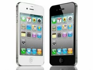 Apple-iPhone-4-8GB-model-relaunched-in-INdia